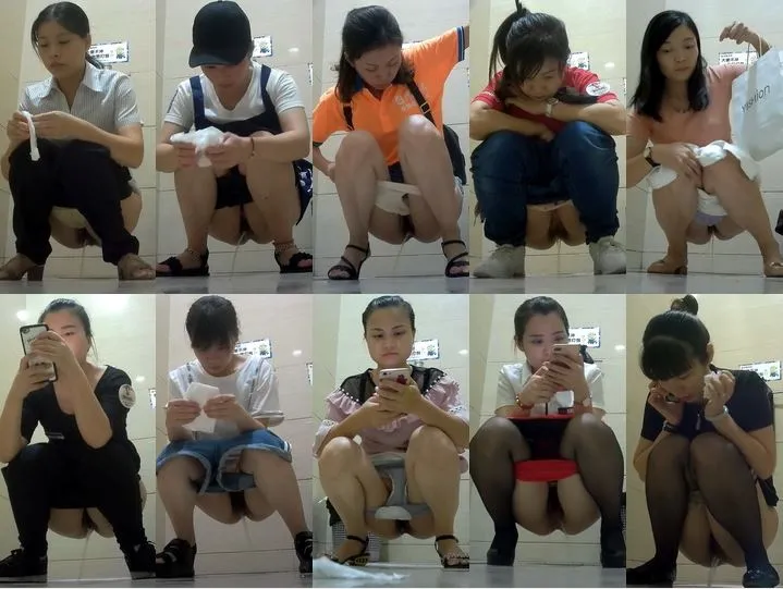 Shopping mall public toilet 15