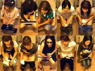 Hidden Cam Toilet 【素朴系JKゲット！】洋式トイレ正面撮り！Pooping Voyeur