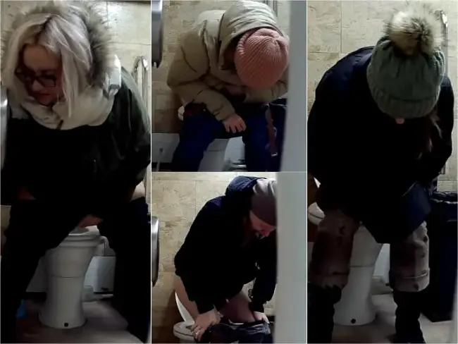 Street Toilet 27
