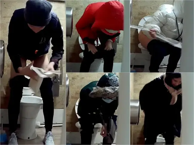 Street Toilet 29