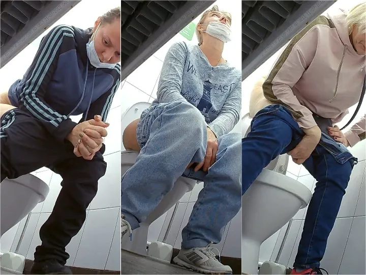 Pissing Women Shopping Mall 1