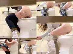 Girls Pissing Understall