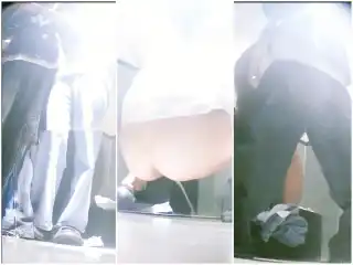 Hidden Camera 美しい女性がトイレから出ようとしたとき、男が後ろから性行為を強要した。
