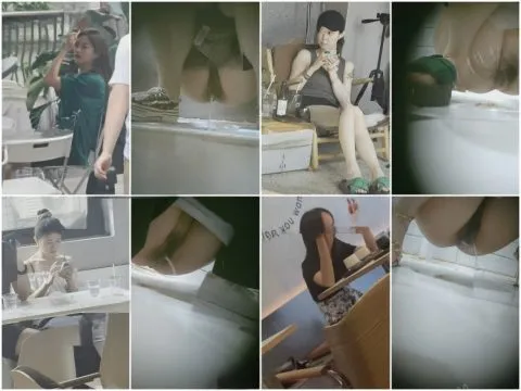 Girls on the Toilet 新たに流出した写真❤️ 金と銀のハイヒールを履いた2人の美しい女性がカフェの女性用トイレで排尿している隠…