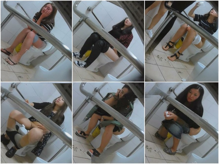 Hidden Camera バーのトイレに仕掛けられた隠しカメラの映像。女友達のグループが連れ立って用を足しながら、好みのイケメンについて語り合…