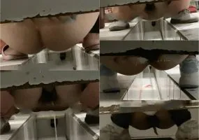 Pooping Voyeur【重口厕拍】女拍手沟式旱厕偷拍-满屏大便 拉稀第四期67V[某房原版]